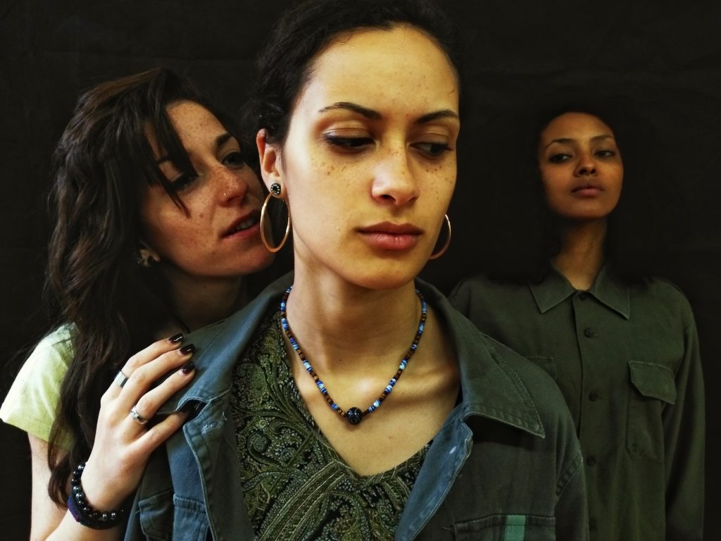 ...E ora passiamo ad altro