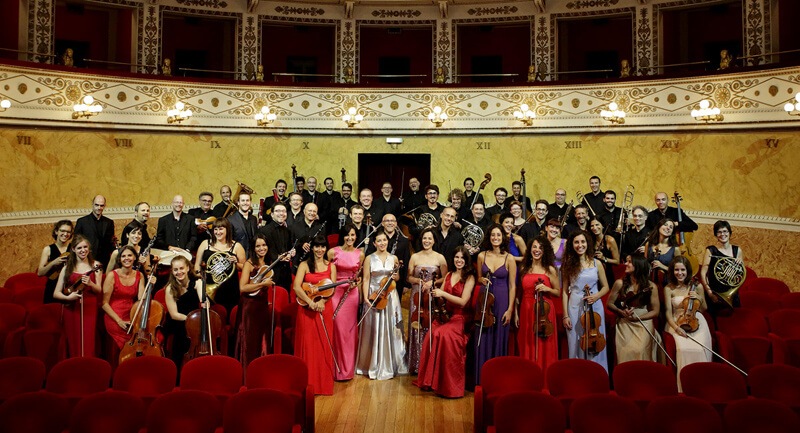 La Filarmonica Gioachino Rossini, domenica 23 dicembre, sarà al Teatro di Cagli per il concerto degli auguri con Pierino e il lupo e altre storie in musica.