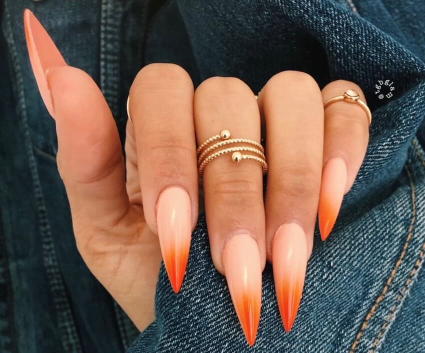 Nail Art, frese, lime, gel, acrilico e lampade. La cura delle mani, i falsi miti e le leggende, ne parliamo con l'Associazione Italiana Dermatologia e Cosmetologia.