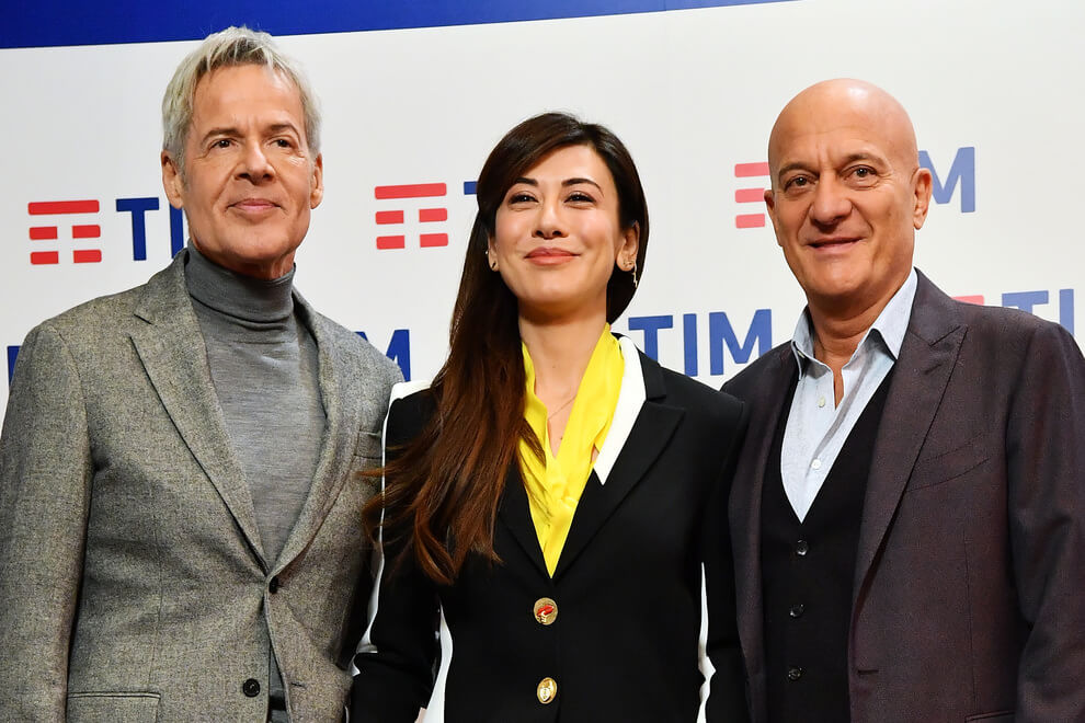 Una serata molto attesa quella di stasera, venerdì 8 febbraio, dove sul palco del Festival andranno in scena i duetti degli artisti in gara, tra novità e graditi ritorni.