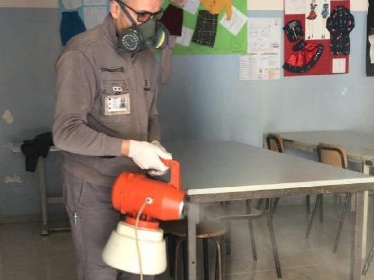 Campidoglio, al lavoro per sanificazione nidi e scuole dell’infanzia. Previste misure anche per locali mensa e mezzi di trasporto scolastico