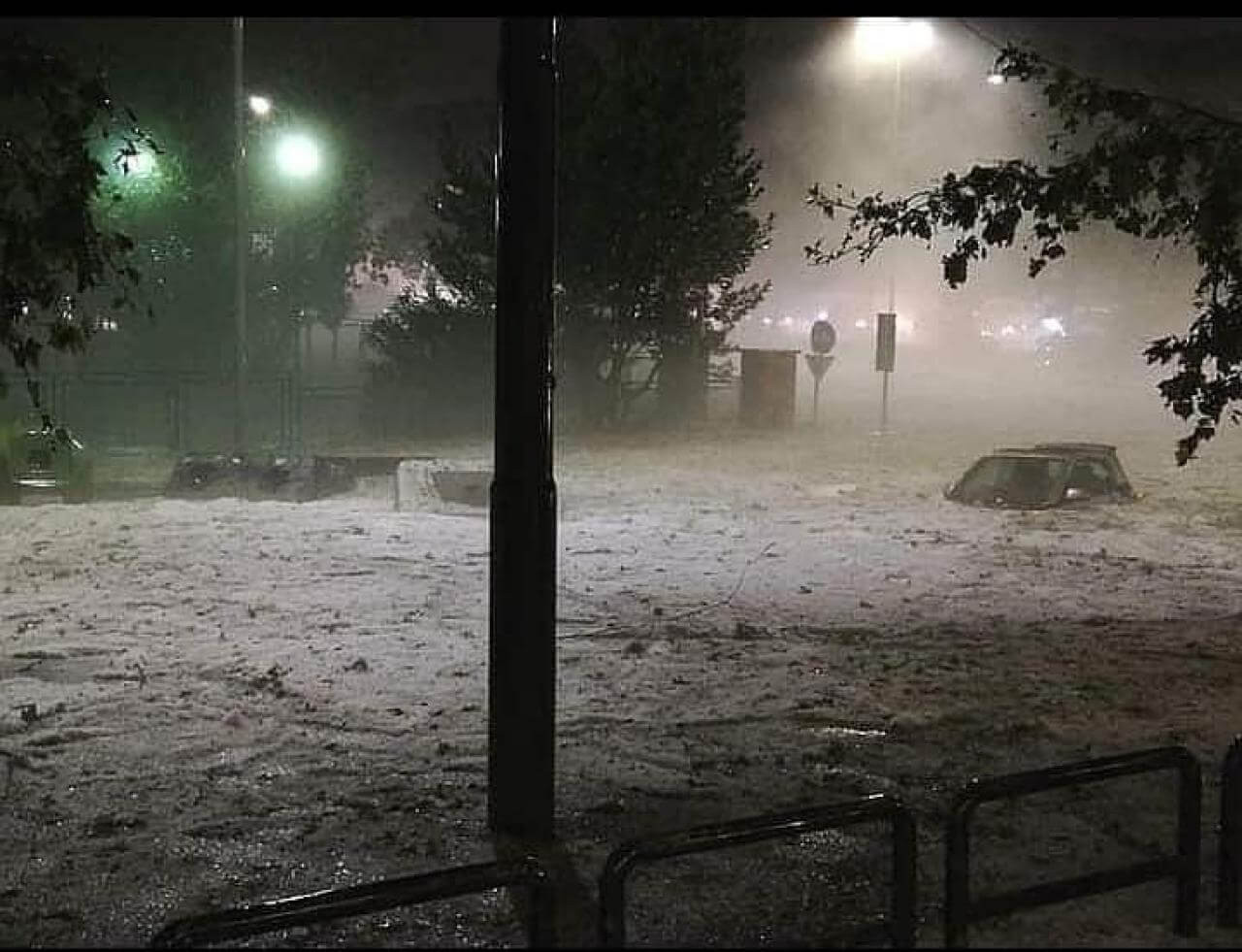 Maltempo, Protezione Civile Lazio: allerta meteo gialla da primo mattino di domani e per 18 ore. Criticità idrogeologica per temporali gialla su tutta la regione. Criticità idraulica gialla su costieri nord, medio Tevere, appennino Rieti e Roma.