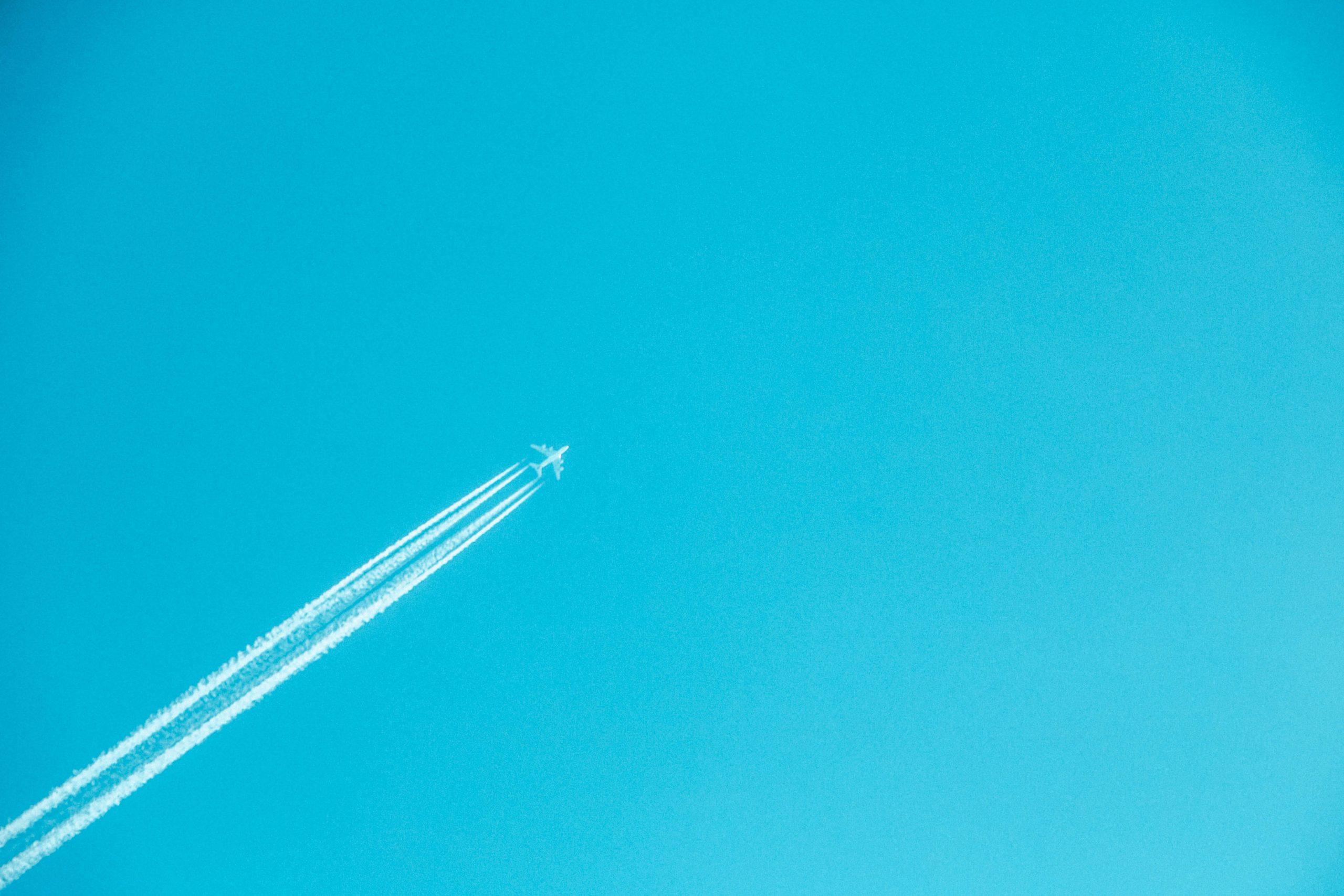 Che il Covid 19 abbia cambiato fortemente le abitudini di tutti i viaggiatori è sotto gli occhi di tutti. I dati del trasporto aereo ...