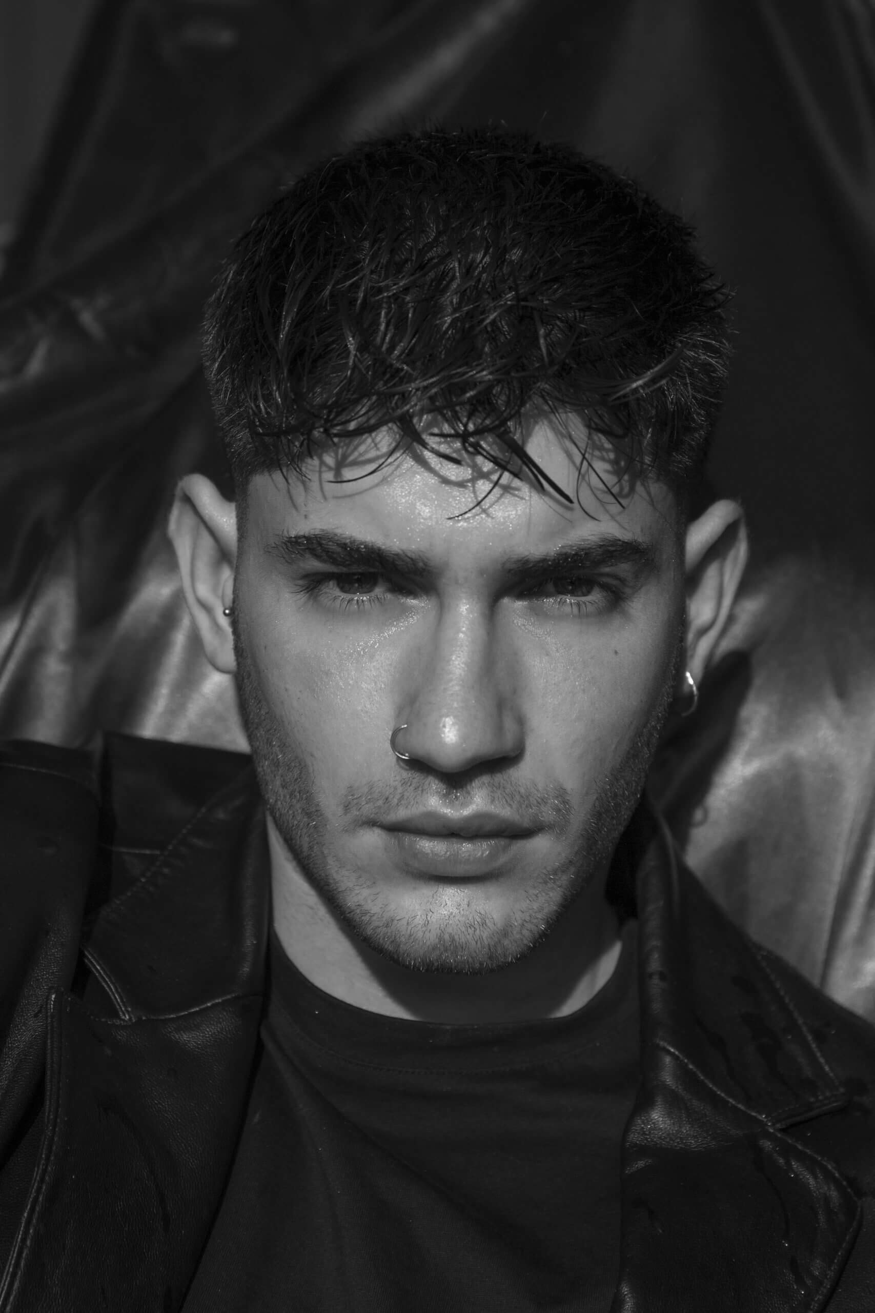 Dal 19 dicembre è disponibile su tutte le piattaforme di streaming “ Michelangelo ” (Isola degli Artisti), primo progetto full lenght