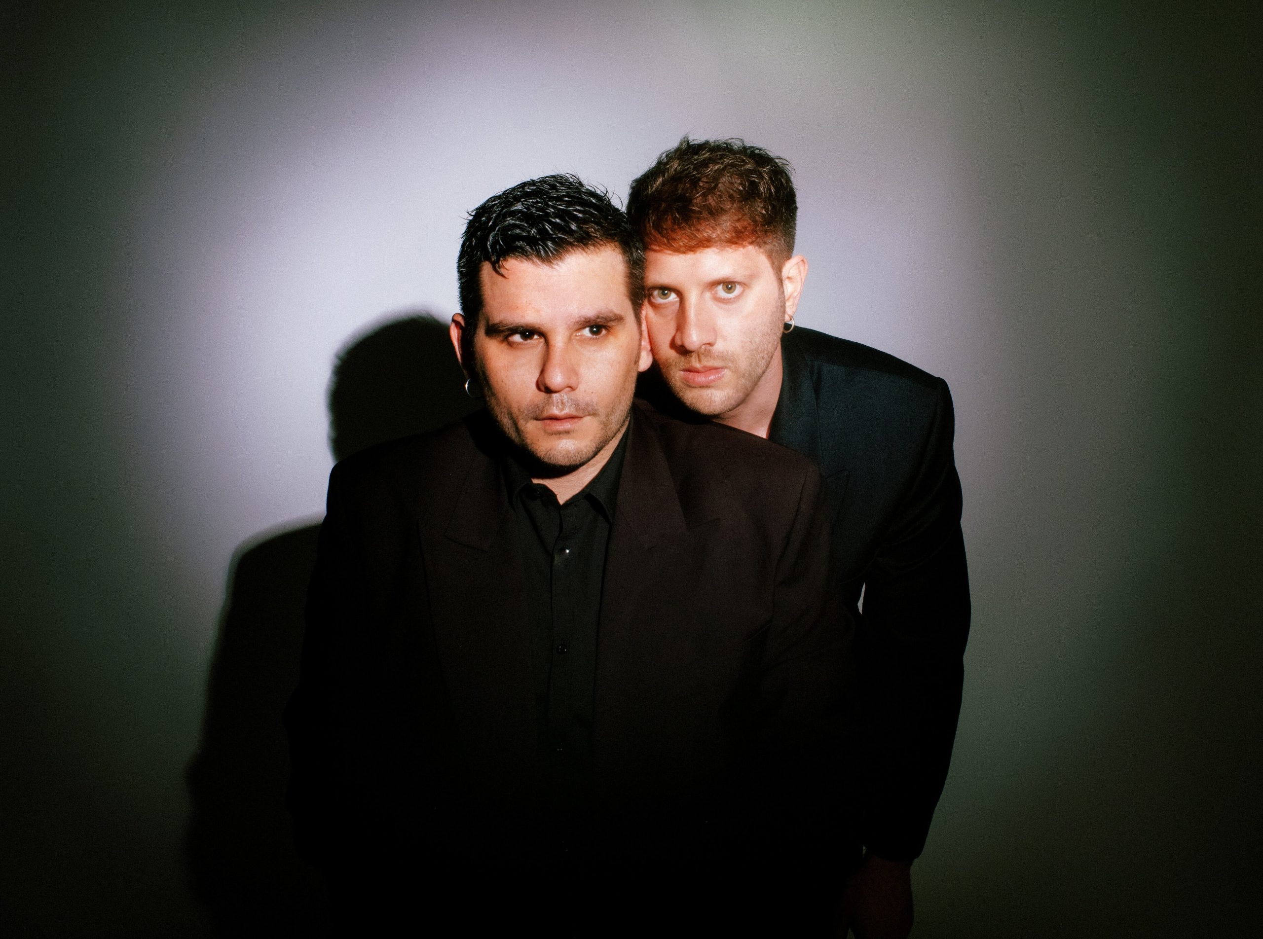 "Ci facciamo male", il nuovo singolo dei The Heron Temple che ci anticipa l'album di debutto in uscita lunedì 27 giugno dal titolo "W.A.U".