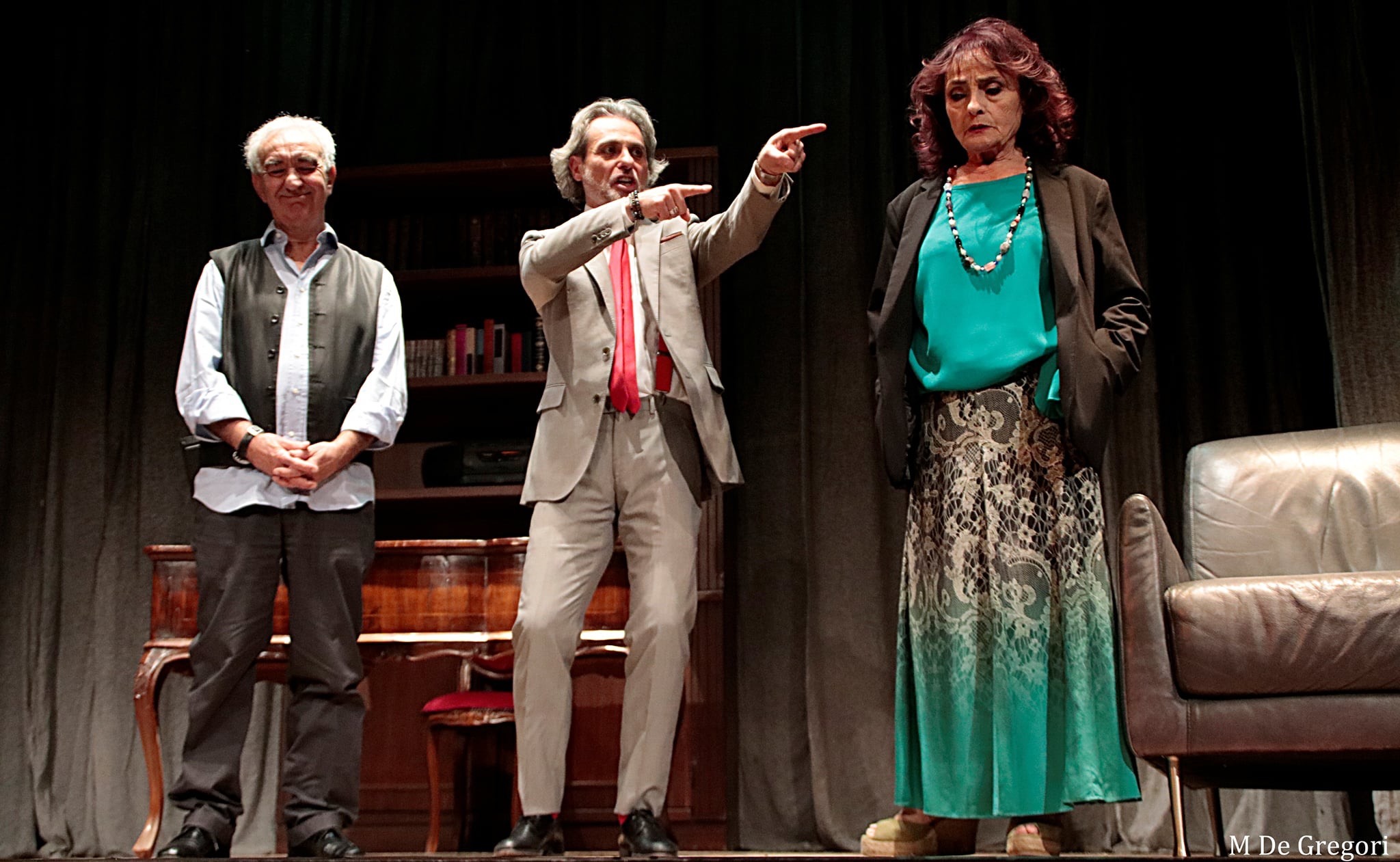 Al Teatro delle Muse torna sul palco un grande successo "Non è una tragedia", commedia scritta da Geppi Di Stasio, con Wanda Pirol, Rino Santoro, Geppi Di Stasio.